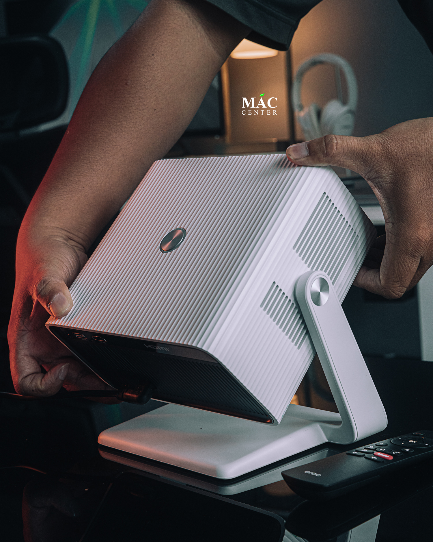Máy chiếu Eroc Flip