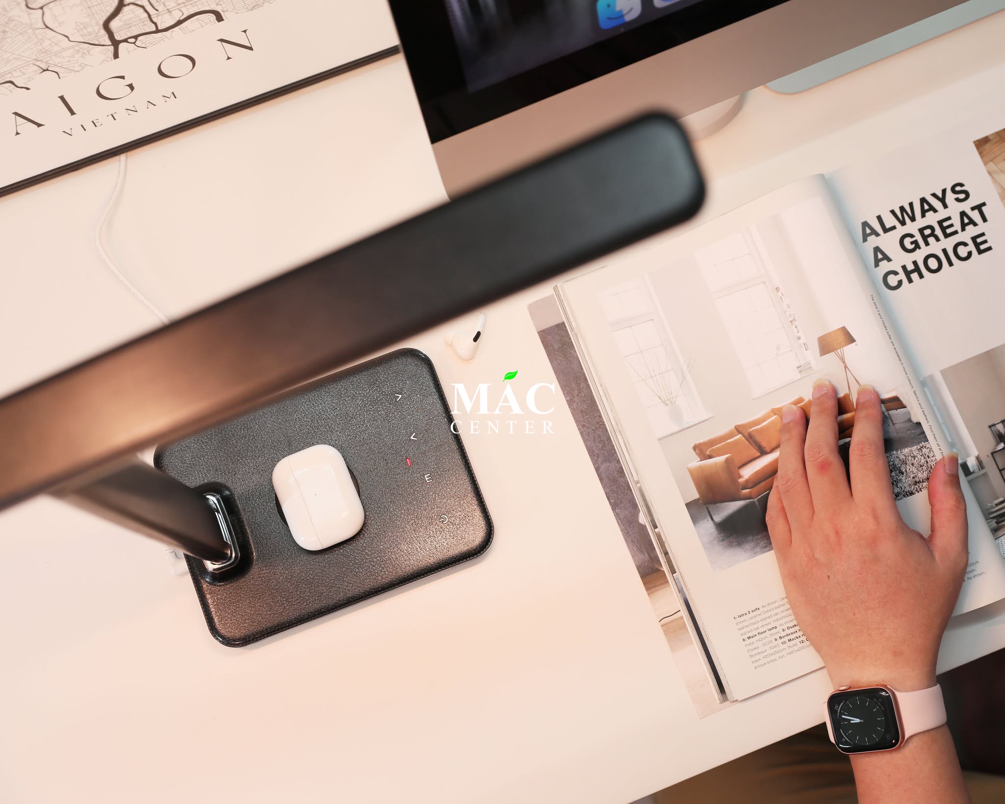 Đèn bàn Motom GST006