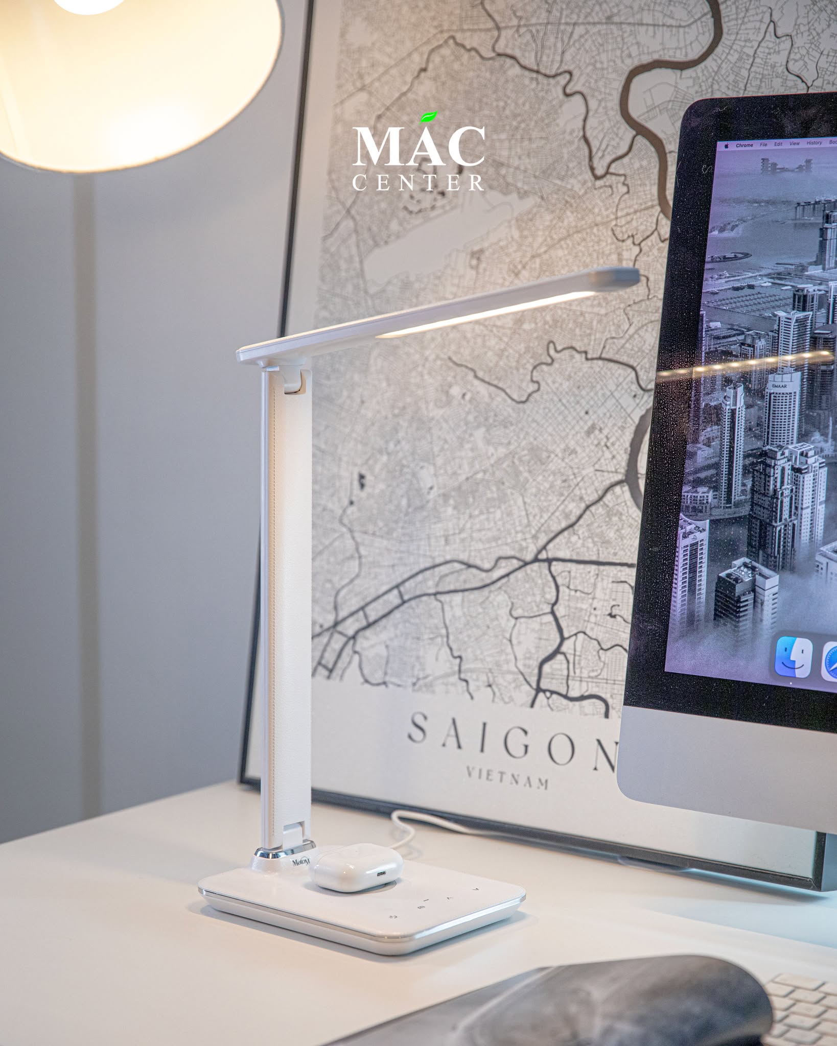 Đèn bàn Motom GST006