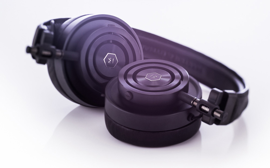 Master & Dynamic MH30 Headphone Master & Dynamic MH30 Headphone