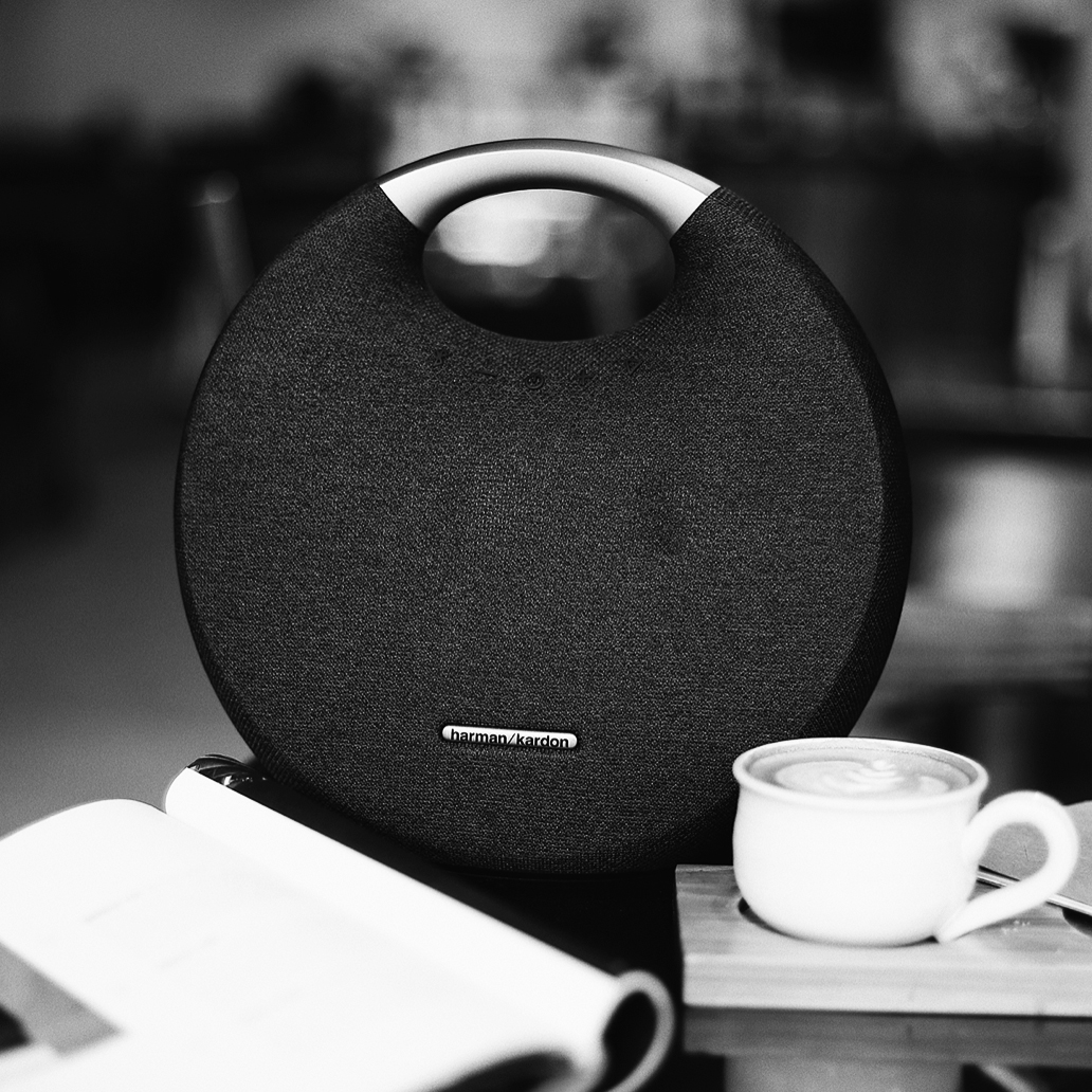 Loa Harman Kardon Onyx Studio 6