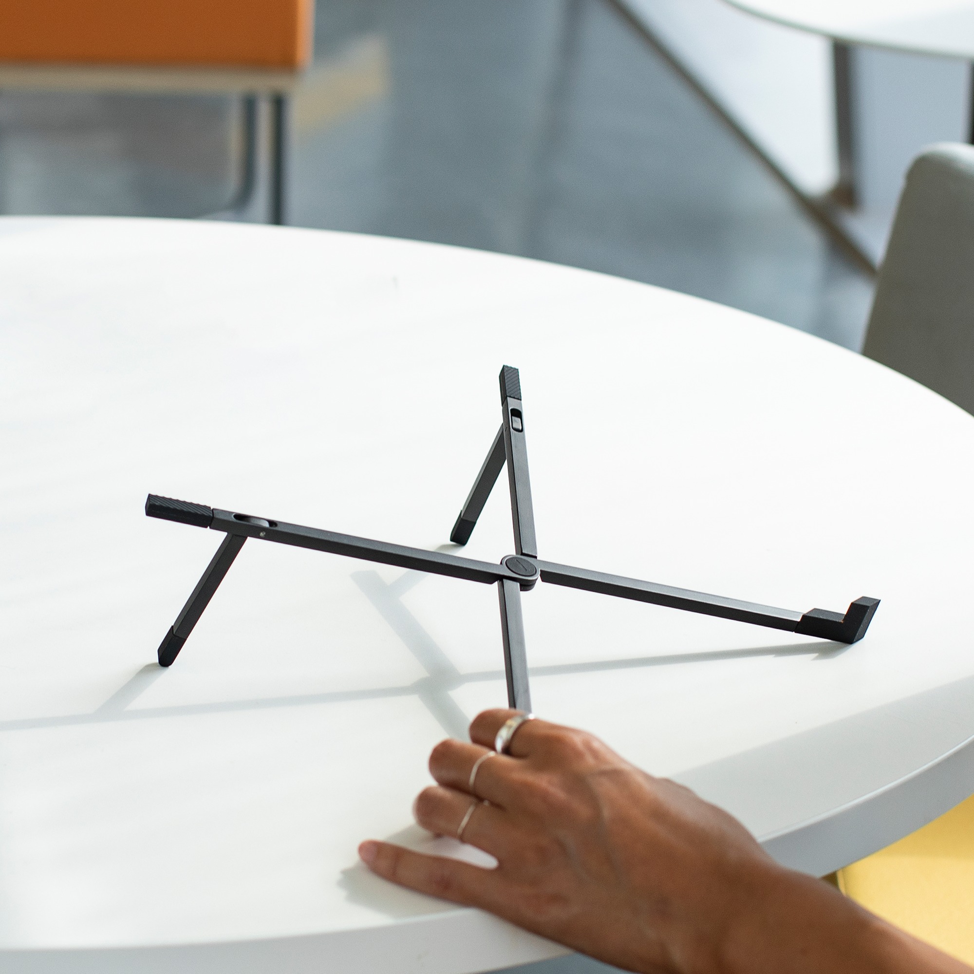 Giá đỡ Laptop Native Union Fold Laptop Stand