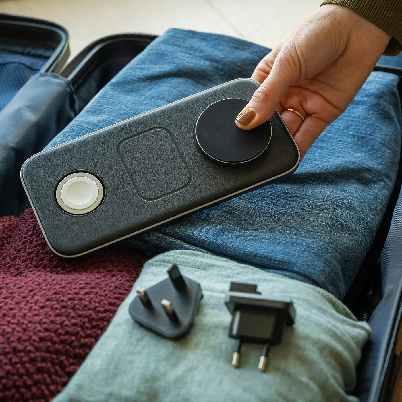 Satechi Qi2 Trio Wireless Charging Pad