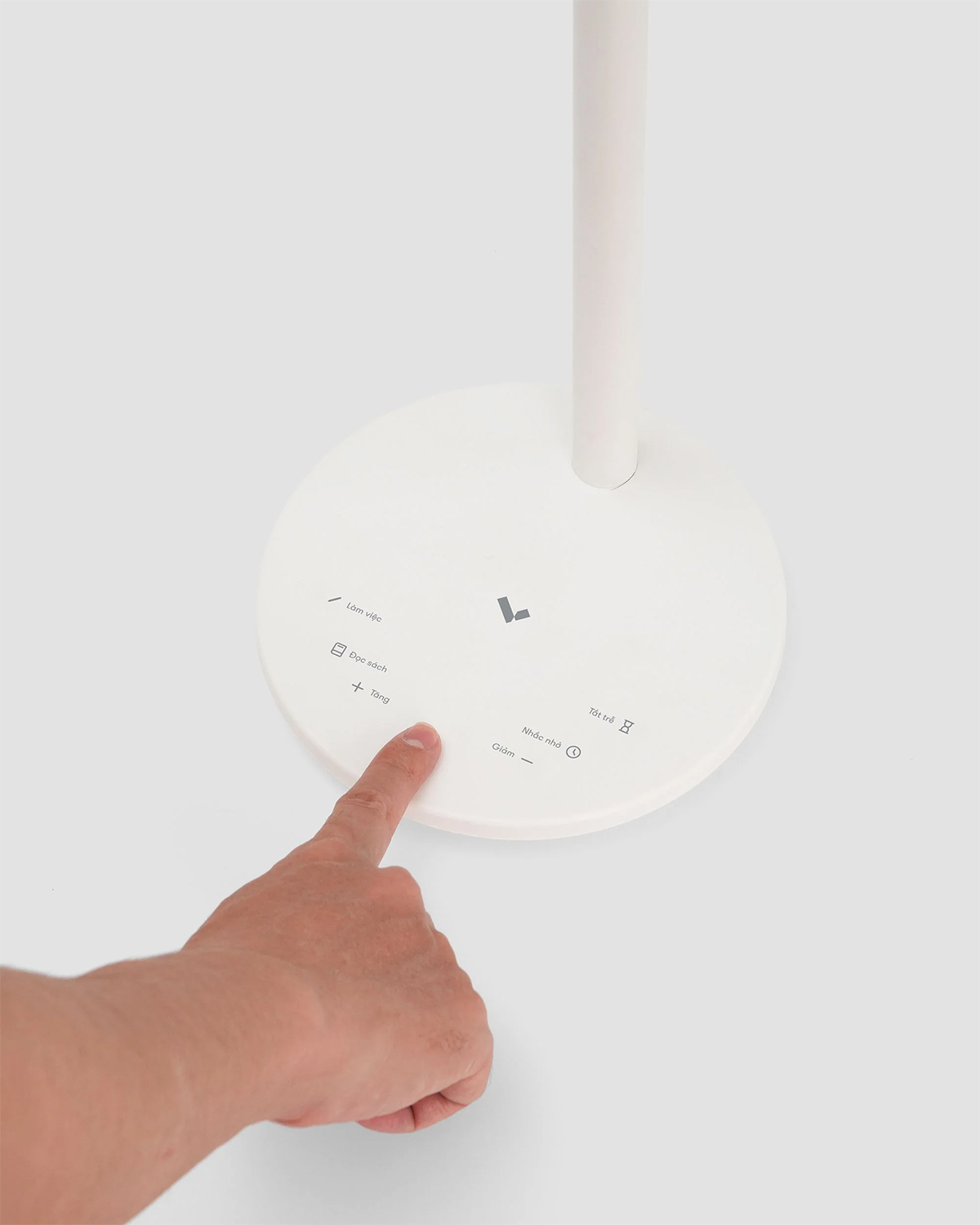 Đèn bàn Velix Luxia Base