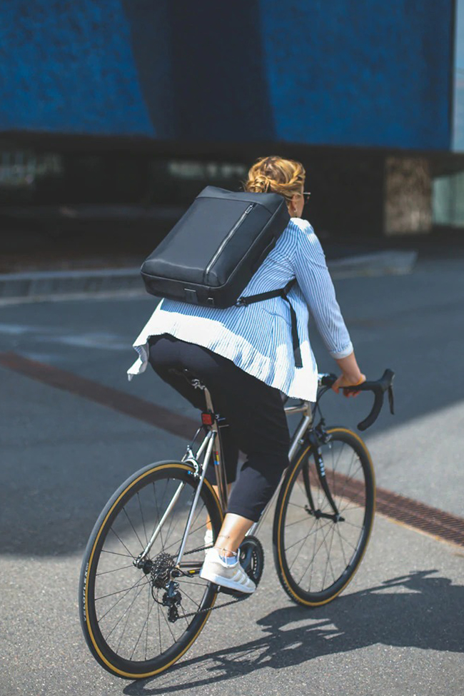 Balo Targus Urban Convertible