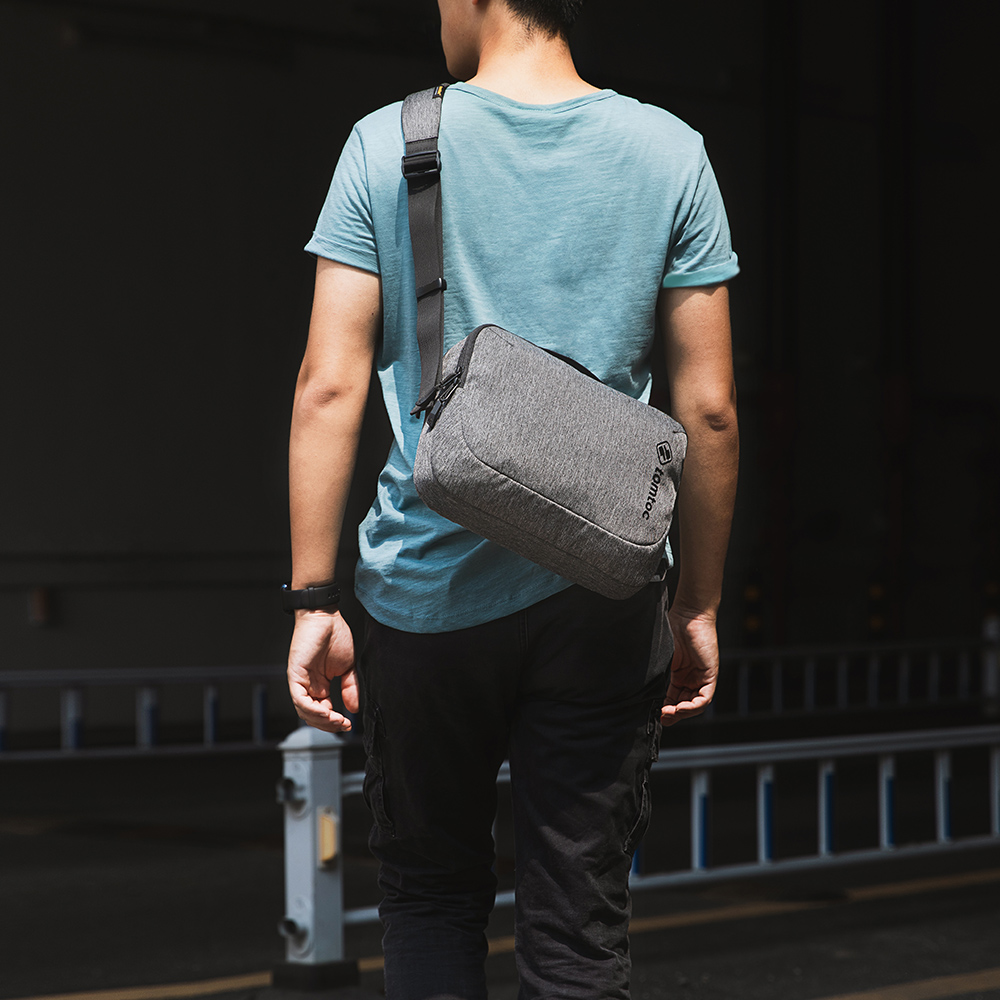 Túi iPad Tomtoc H02 Shoulder Bag