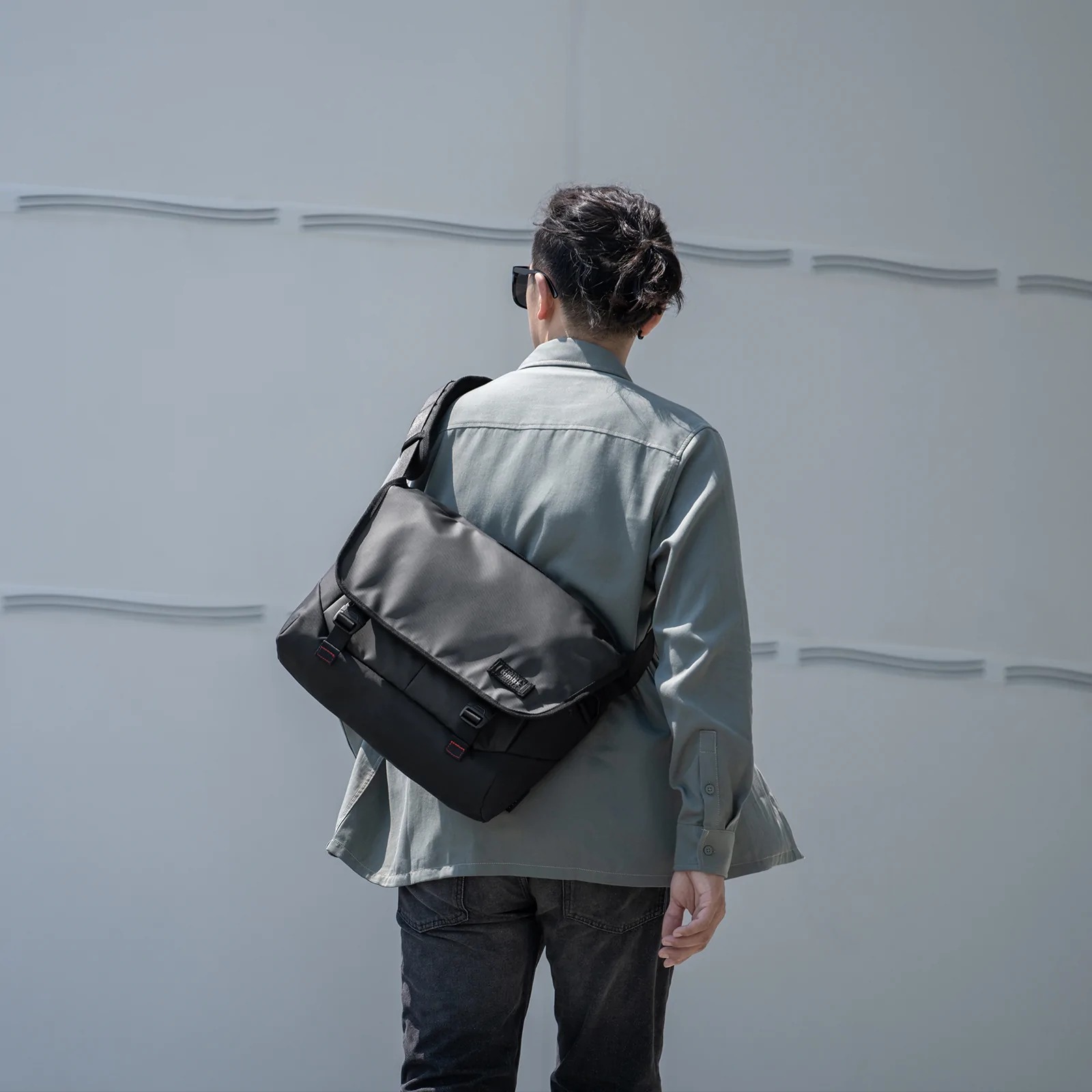 Túi Tomtoc H52 Messenger Bag