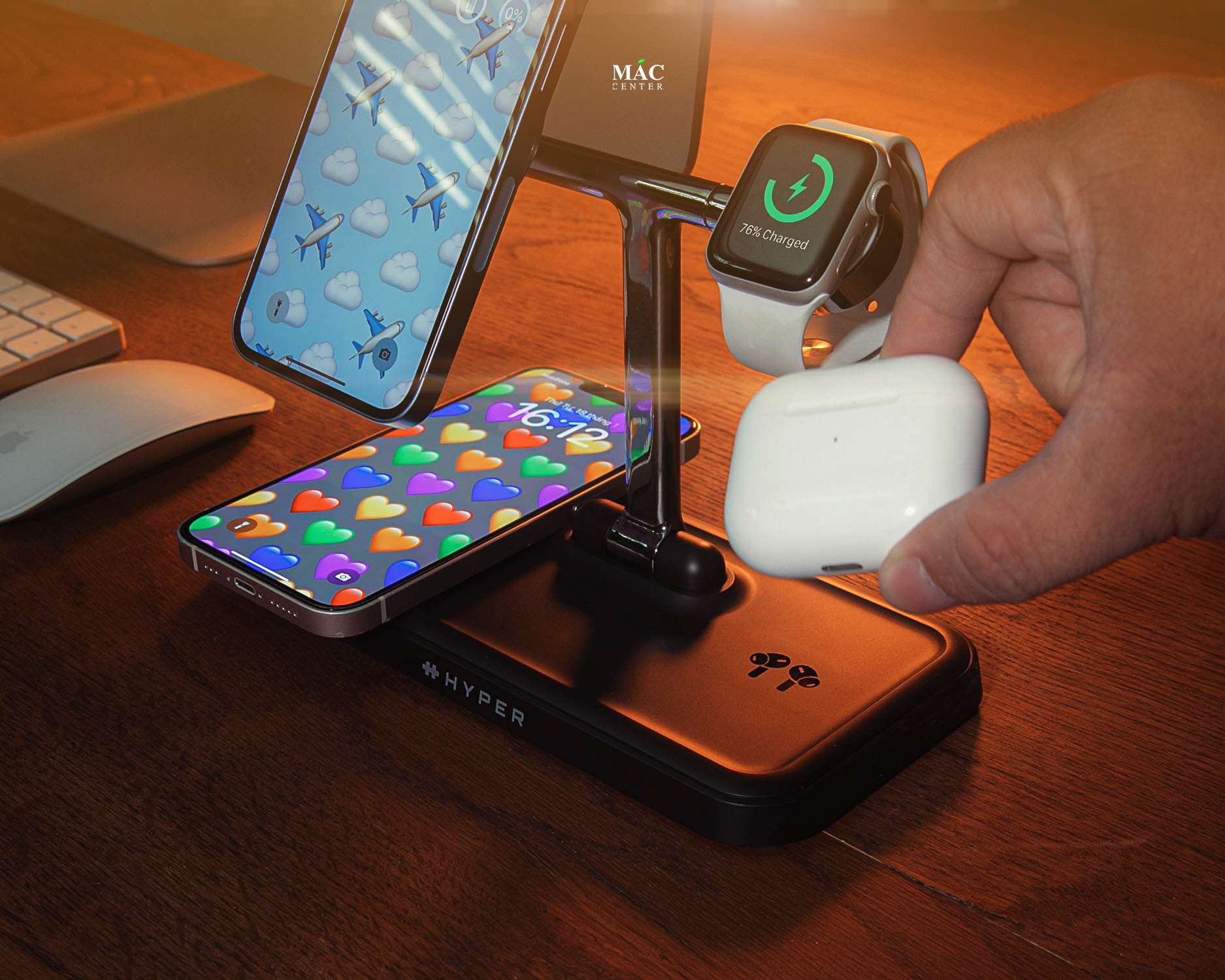 HyperJuice 4-in-1 with MagSafe HyperJuice 4-in-1 with MagSafe