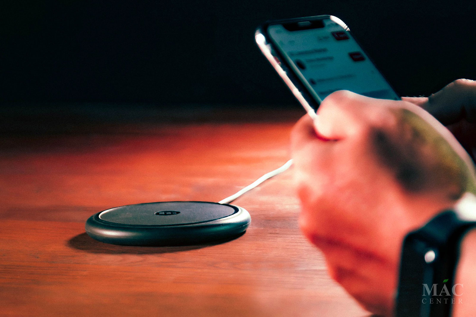 Sạc không dây Mophie Sạc không dây Mophie