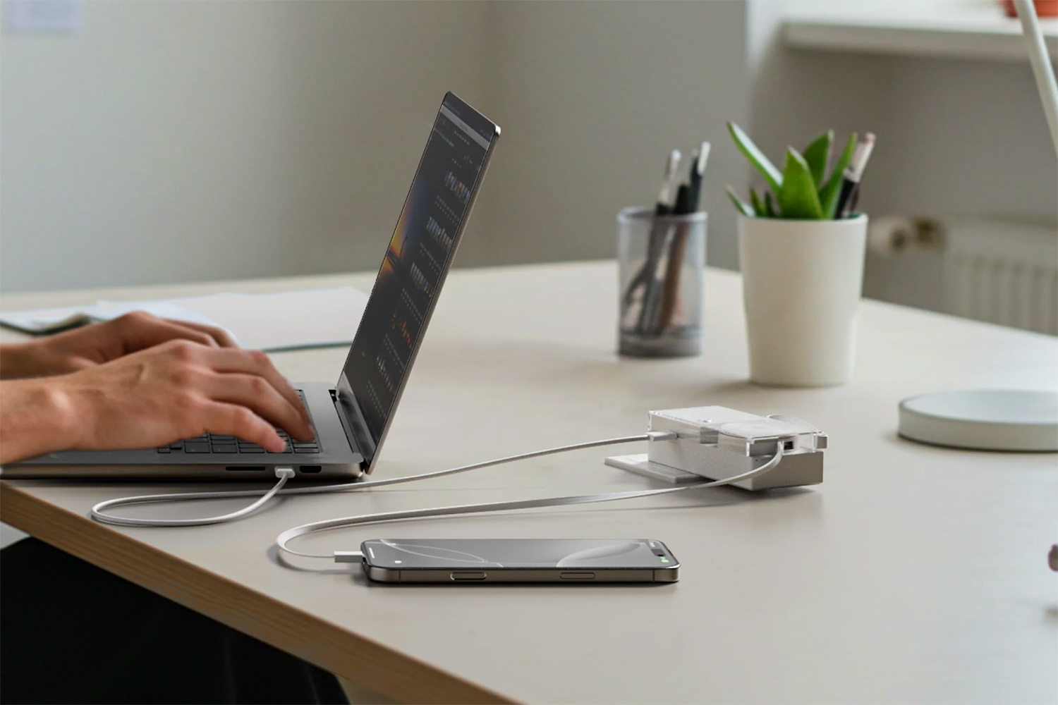 Pin sạc Sharge Retractable 3-in-1 Power Bank