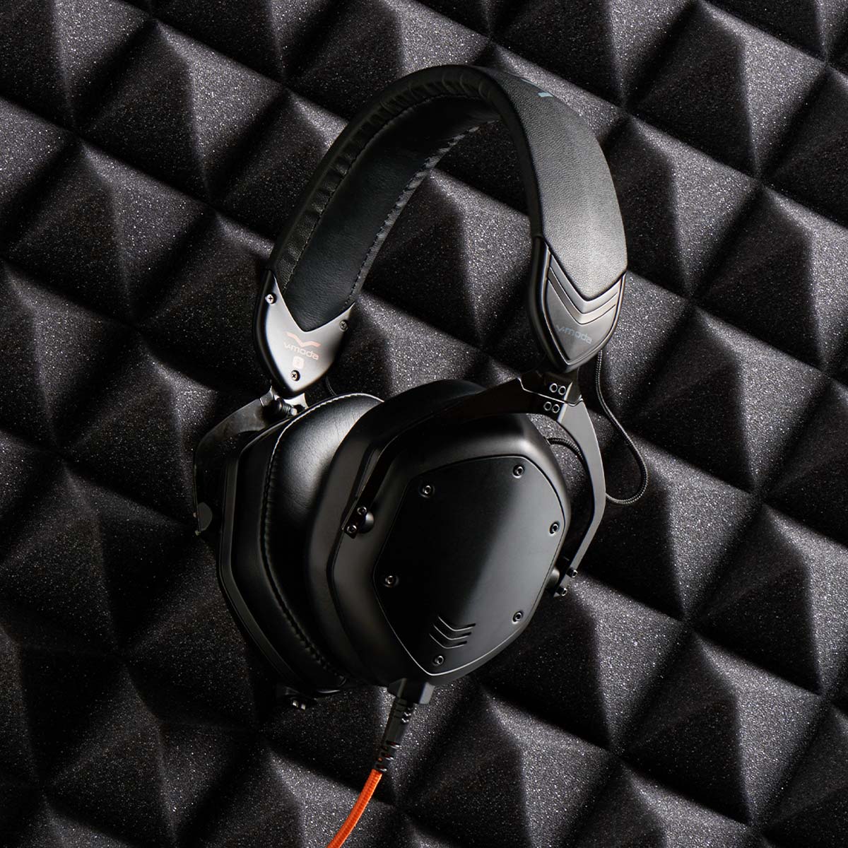 Tai nghe V-Moda Crossfade M-100 Master